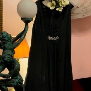 Dress 07: Anne Klein (36-38)